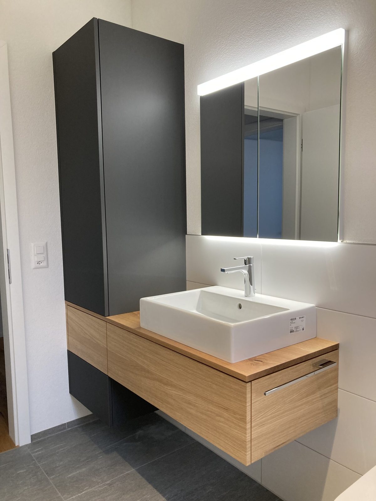 Schreinerarbeiten in einem Neubau